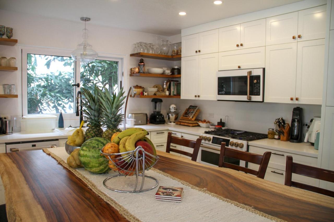 Casa Vitality Bed And Breakfast - Playa Guiones, Nosara - 4 Minute Walk To The Beach Exterior photo